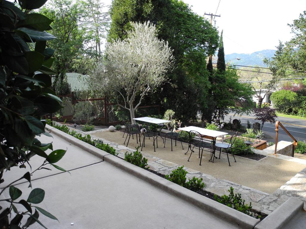 The Chanric Inn คาลิสโทกา ภายนอก รูปภาพ